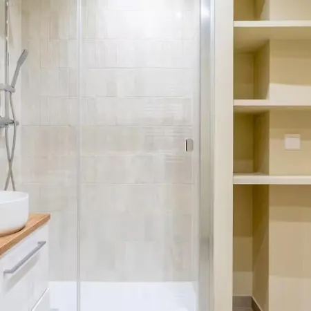 Greffulhe Apartment Paris