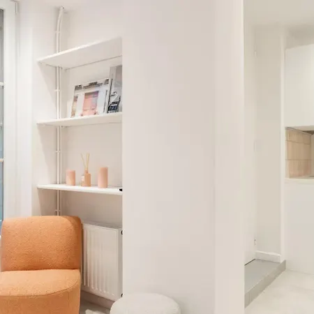 Apartment Greffulhe Paris