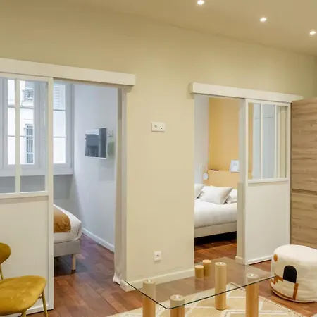 Greffulhe Apartment Paris